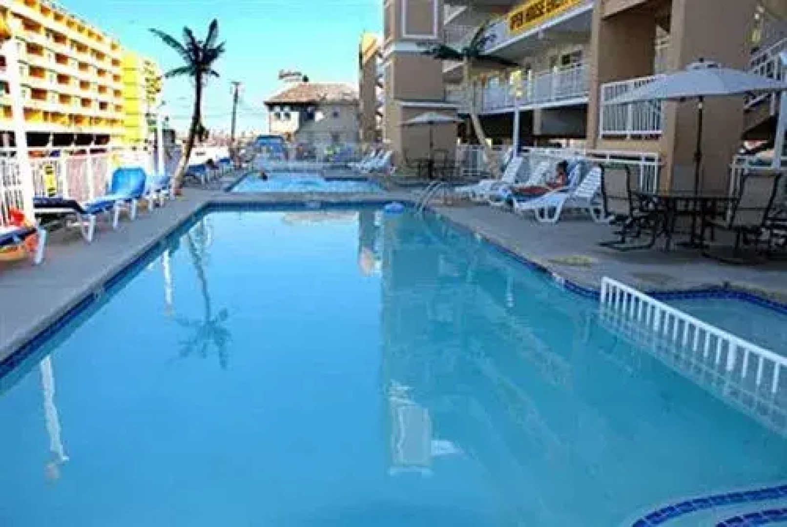 Surf Song Beach Resort of North Wildwood