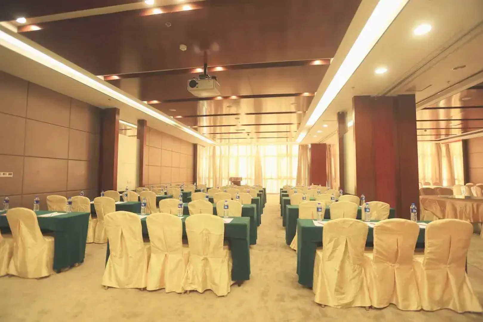 Ramada Plaza Chuzhou