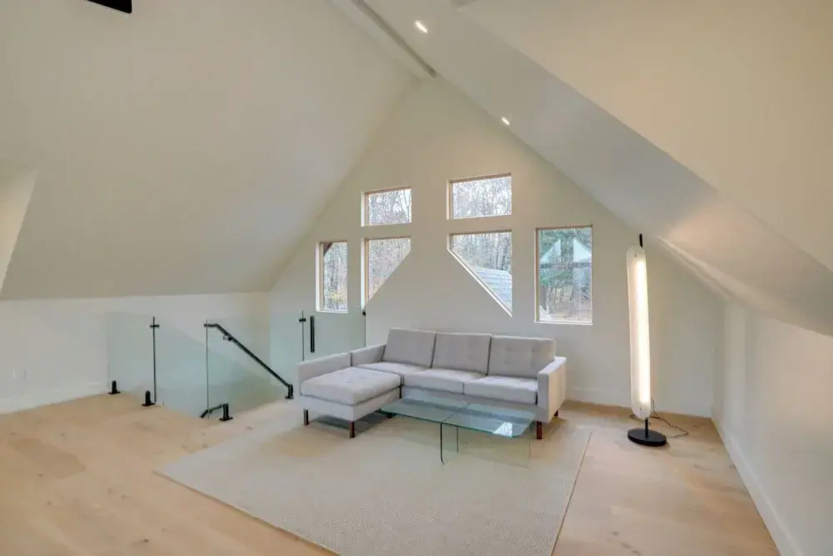 Brand New Luxury Ski Cabin - 2 Mi to Windham Mtn!