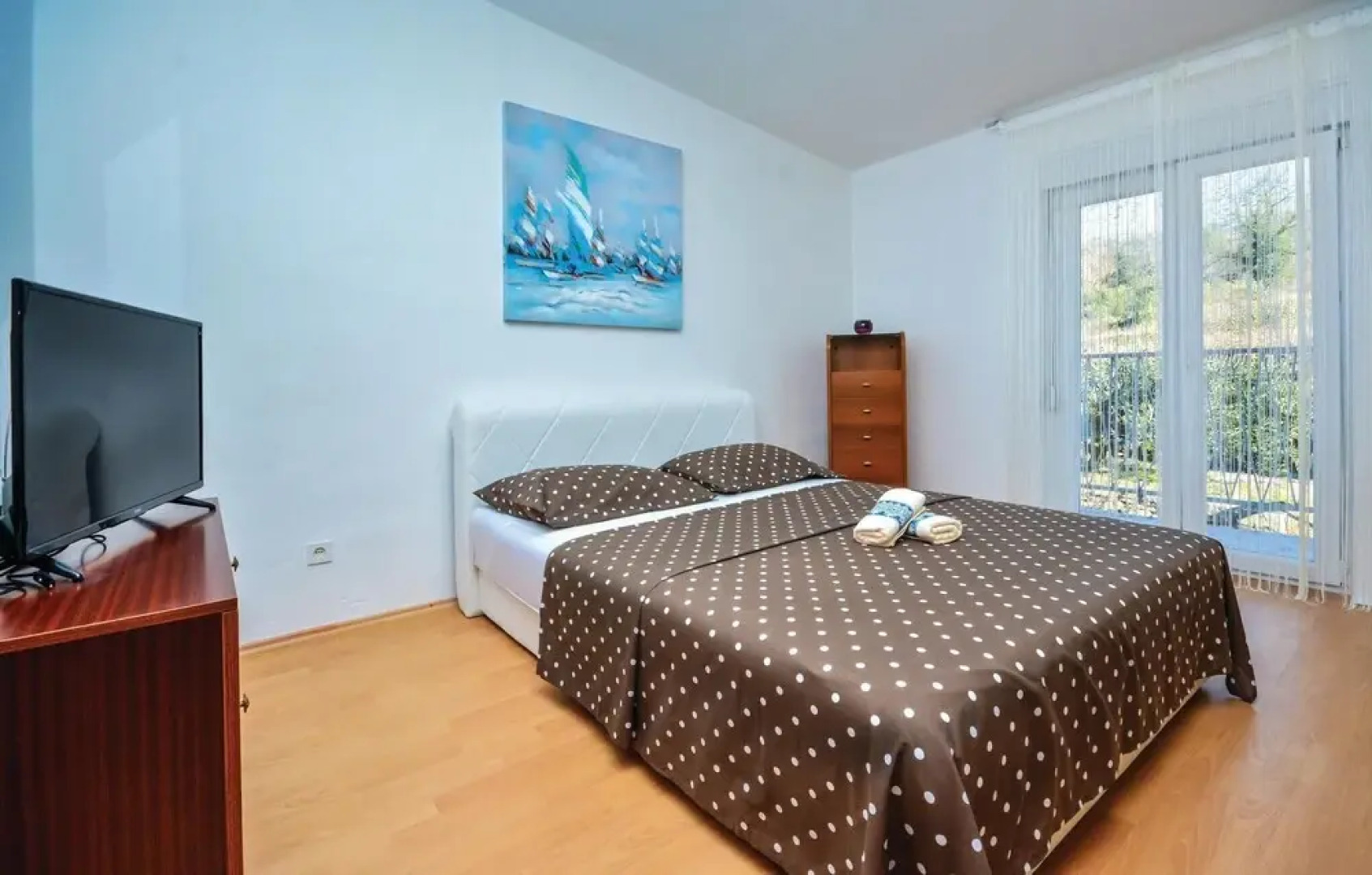 Nice Home in Srinjine With Sauna, Wifi and 4 Bedrooms