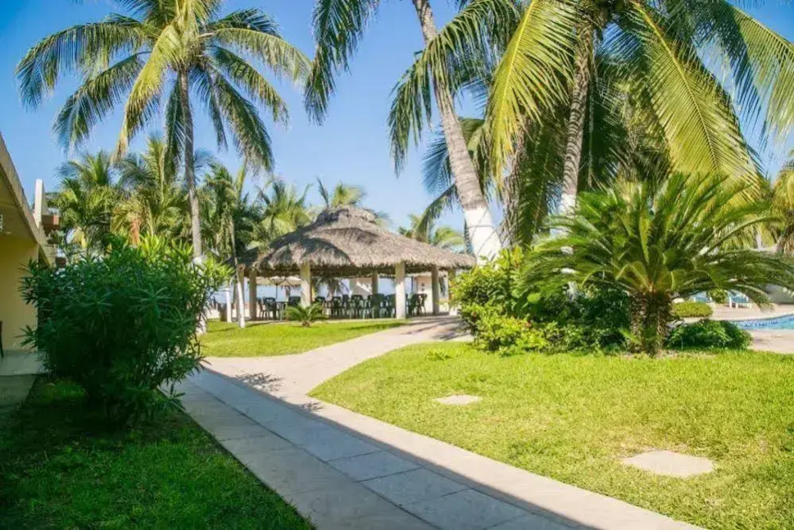 Coral Pacifico Hotel y Villas