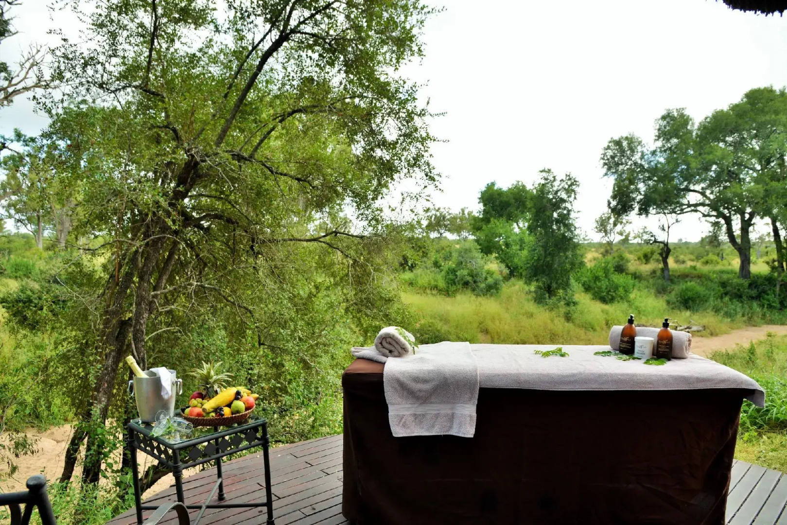 Hoyo Hoyo Safari Lodge