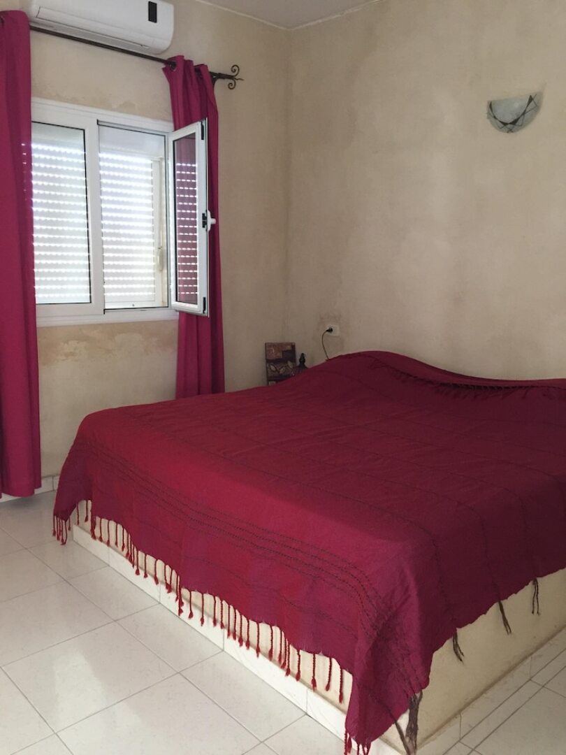 Independent Villa With Private Pool, Covered Parking