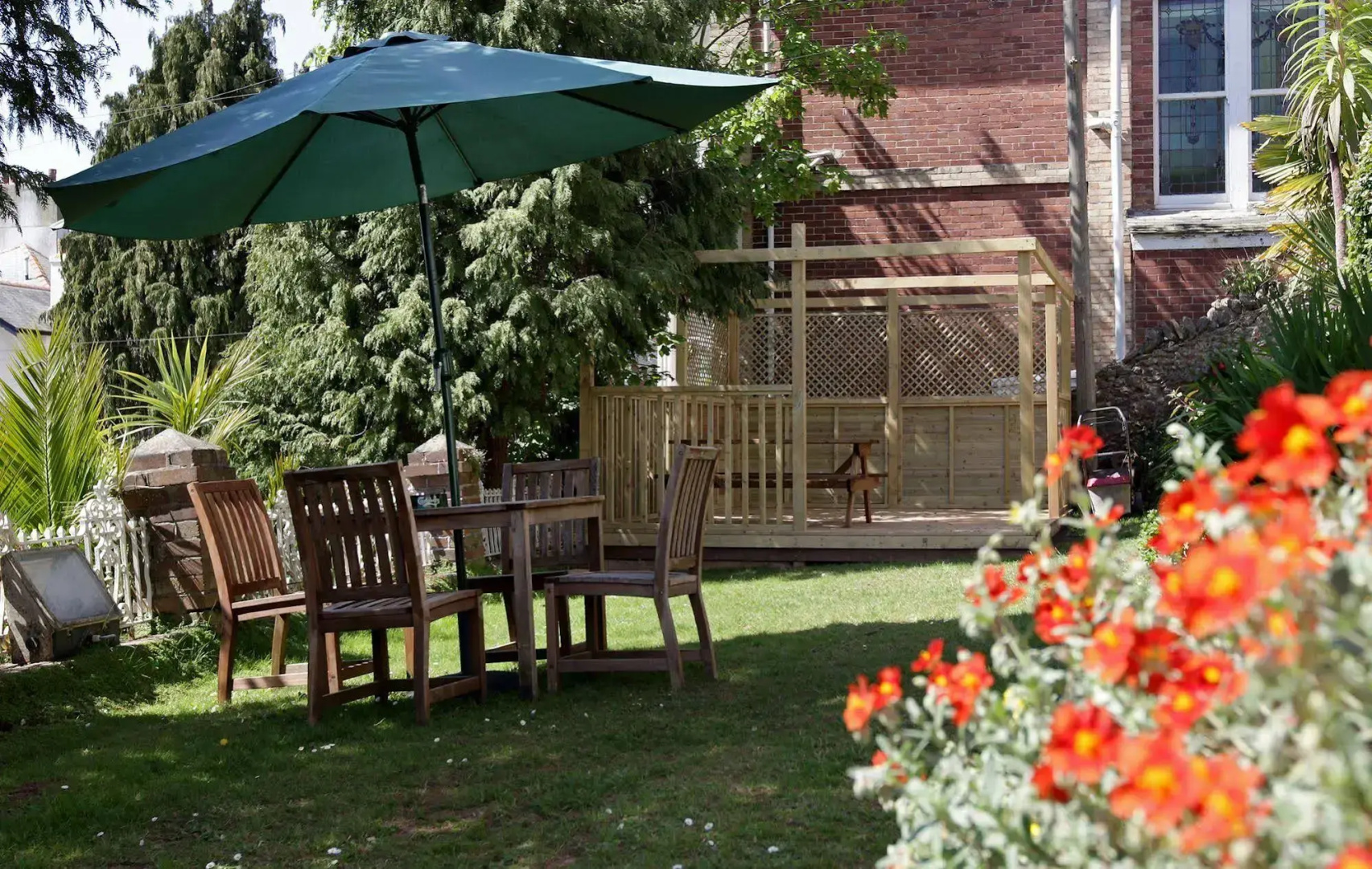 The Robin Hill Hotel