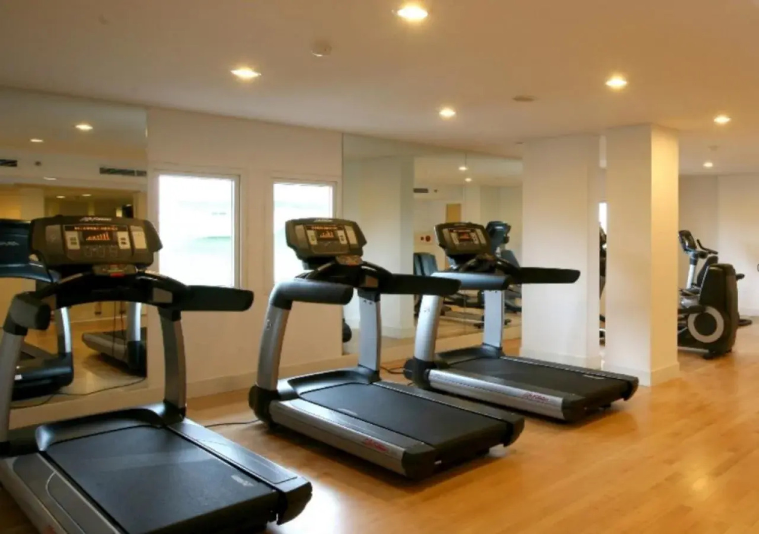 Sintesa Peninsula Hotel Manado