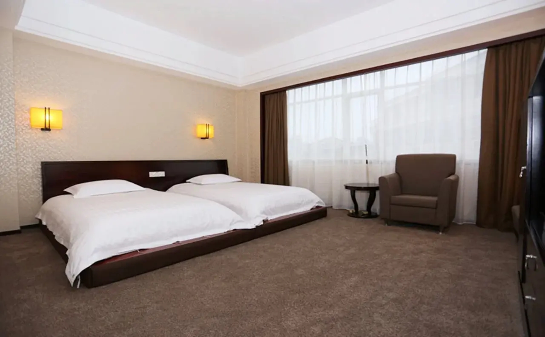 Guilin Parliz Commercial Hotel