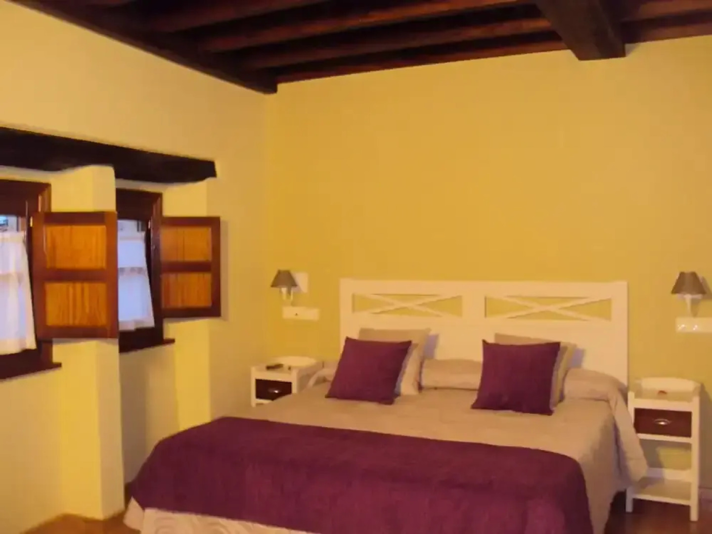 Hotel y Apartamentos El Camín