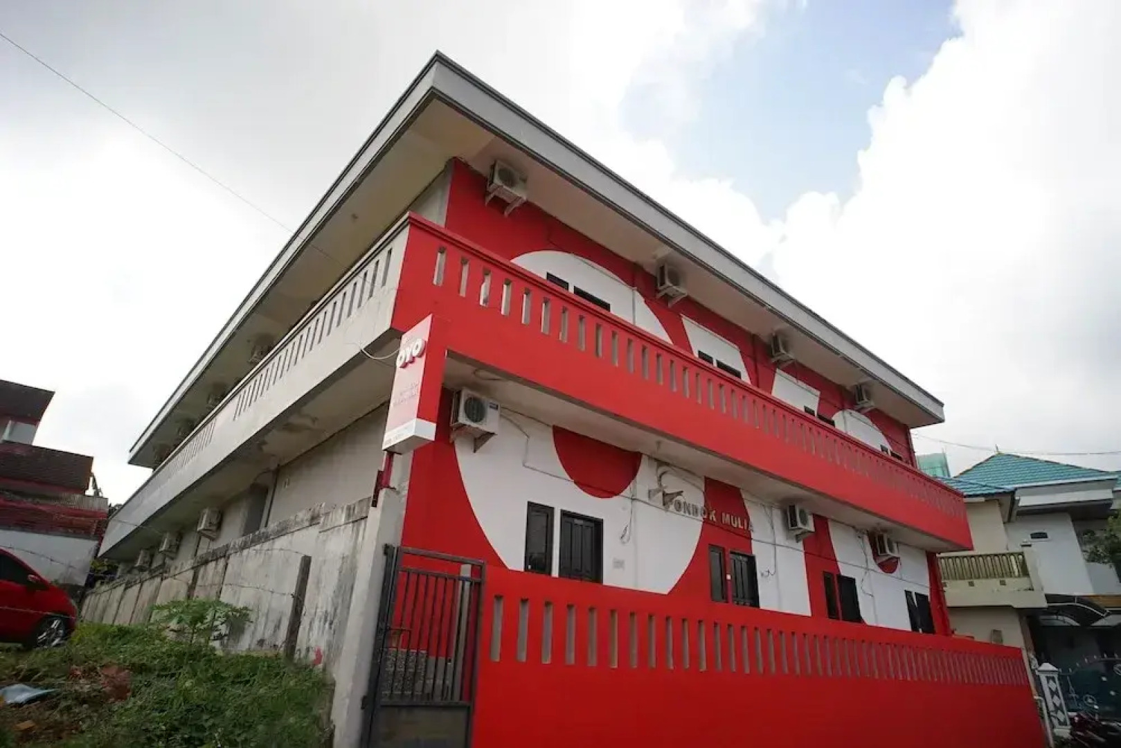 Pondok Mulia Guest House by OYO Rooms