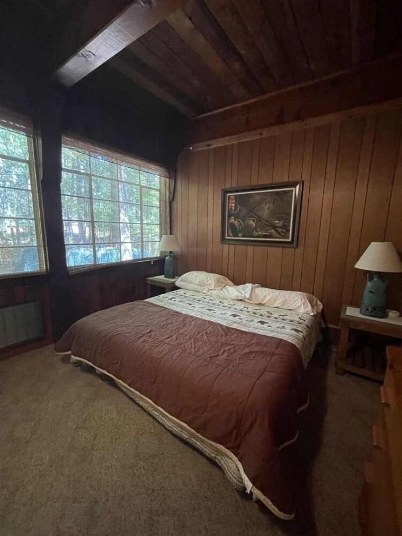 Highland Holiday Limit 7-10 3 Bedroom Cottage by RedAwning