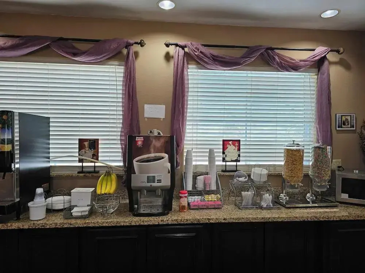 Executive Inn and Suites