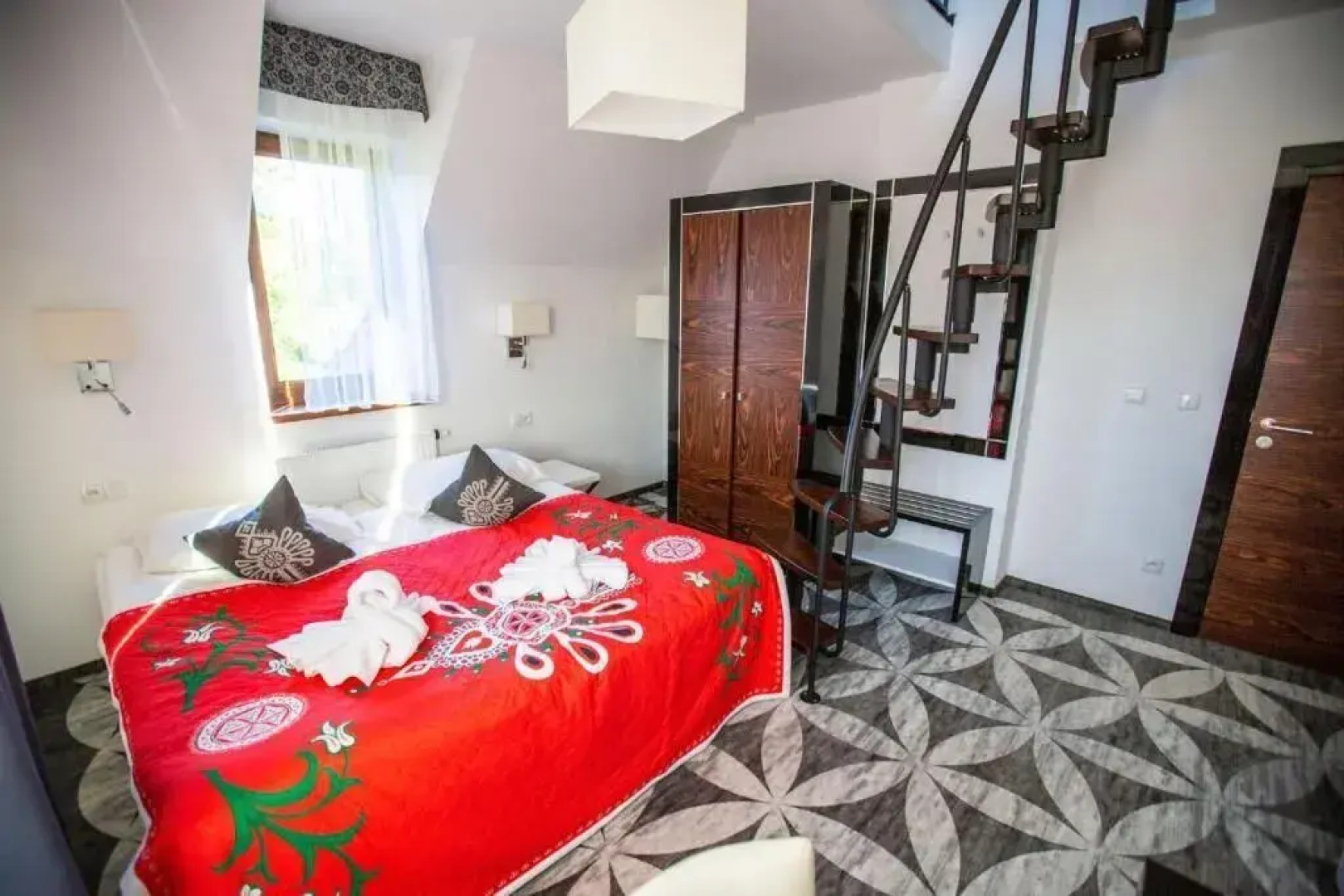 Tatry. Willa. Łukaszczyk M.