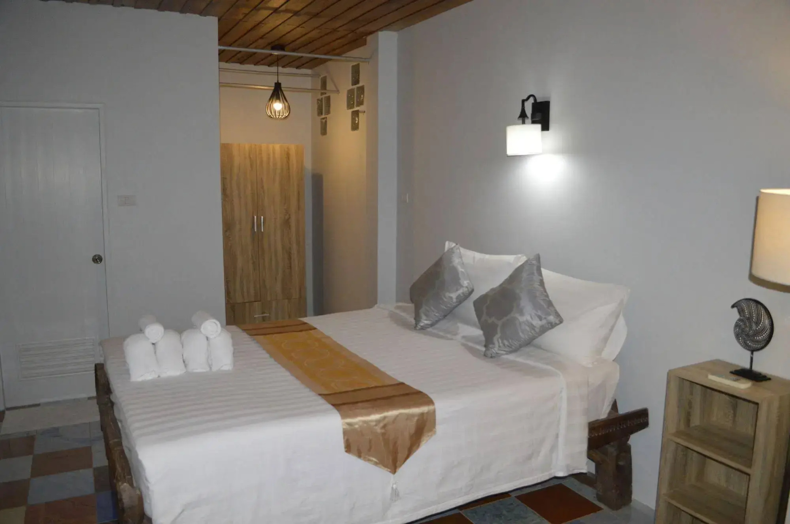 Baan Thai Homestay by bGb Villas - Hostel
