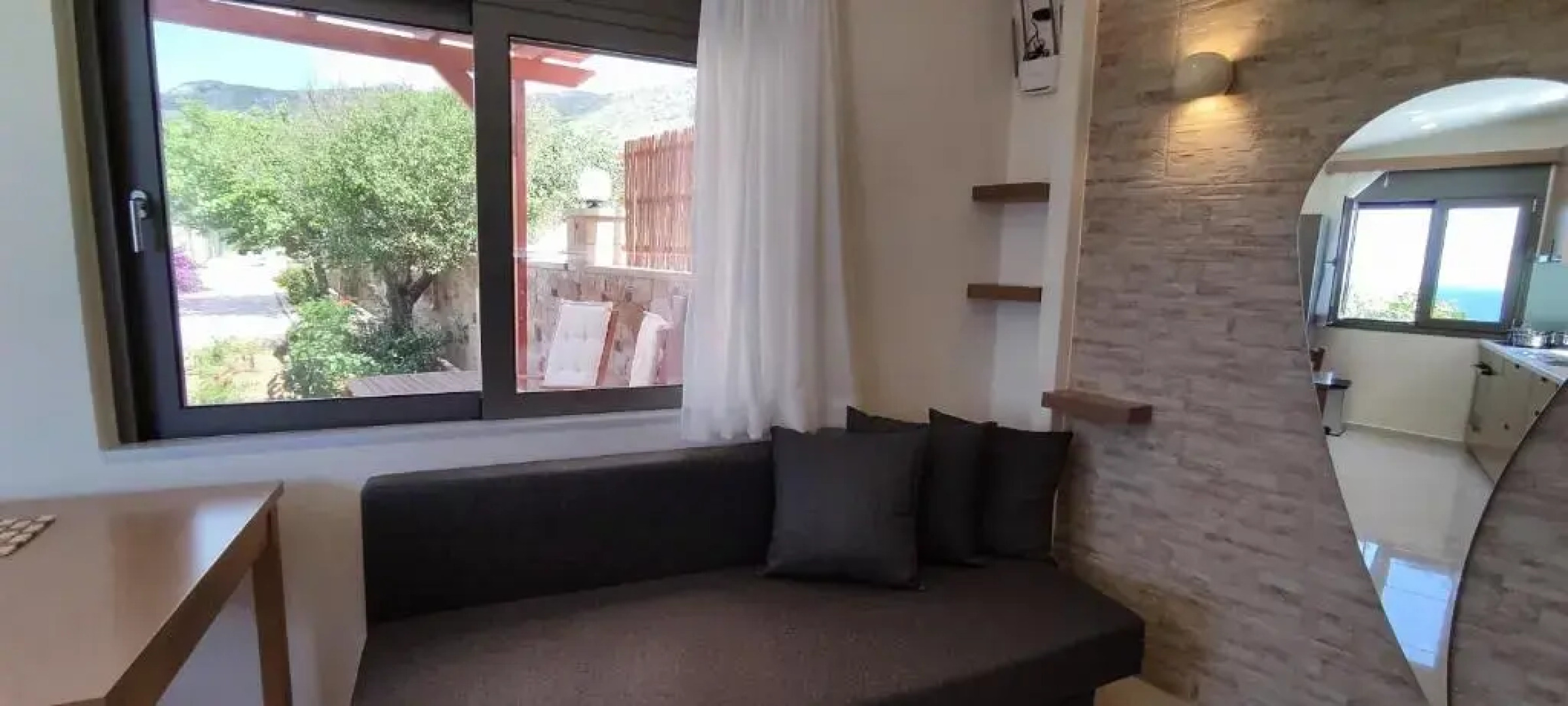 Romantica Apartments