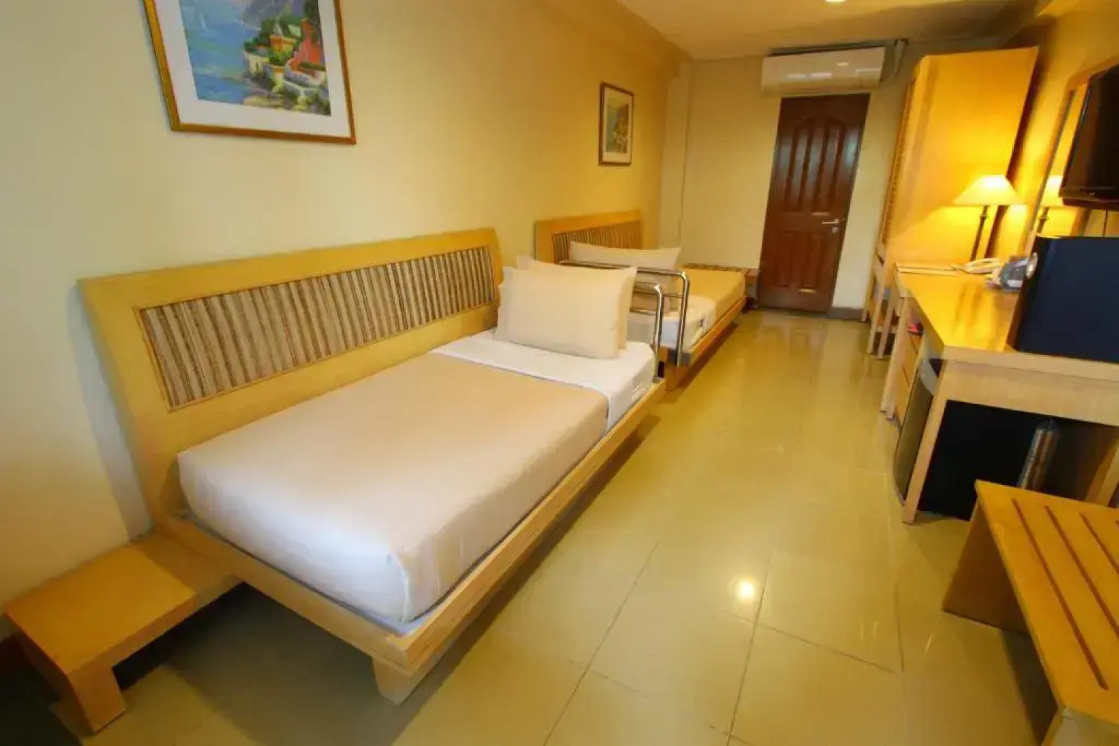 Trace Suites by SMS Hospitality