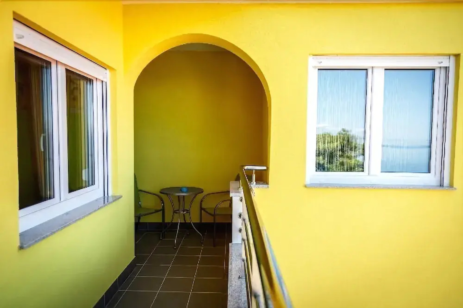 Nemira Sunny Apartments