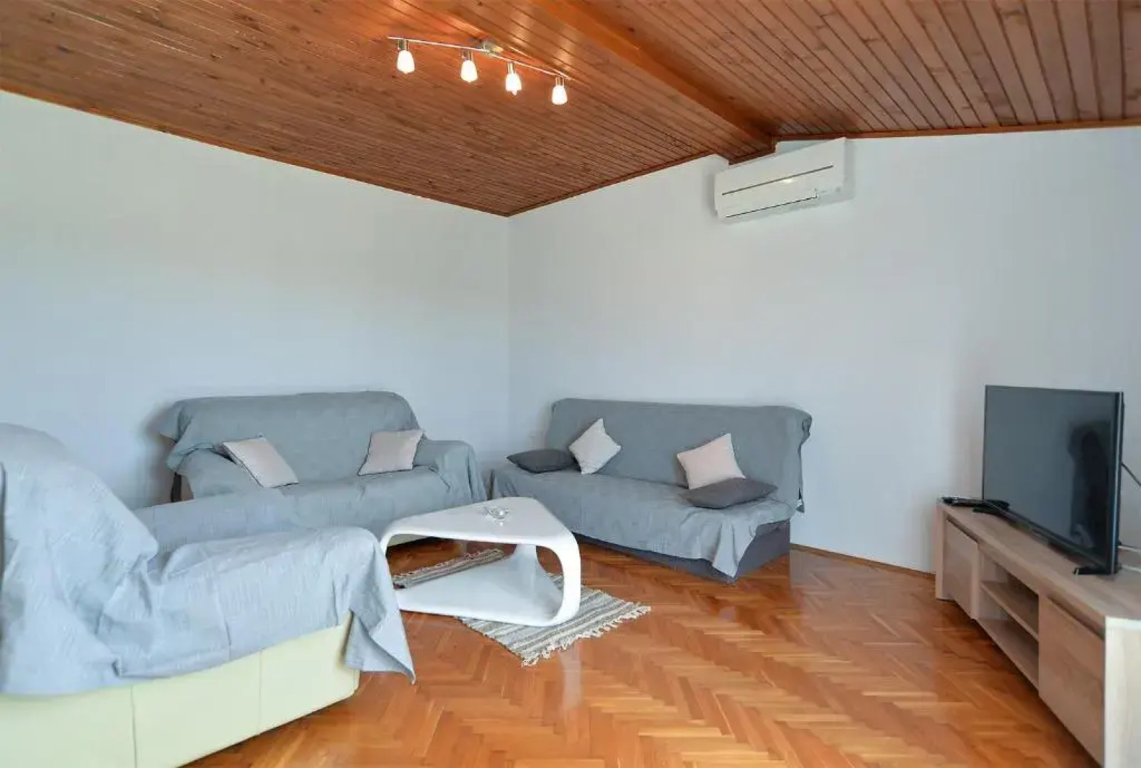 Aparments David 1376