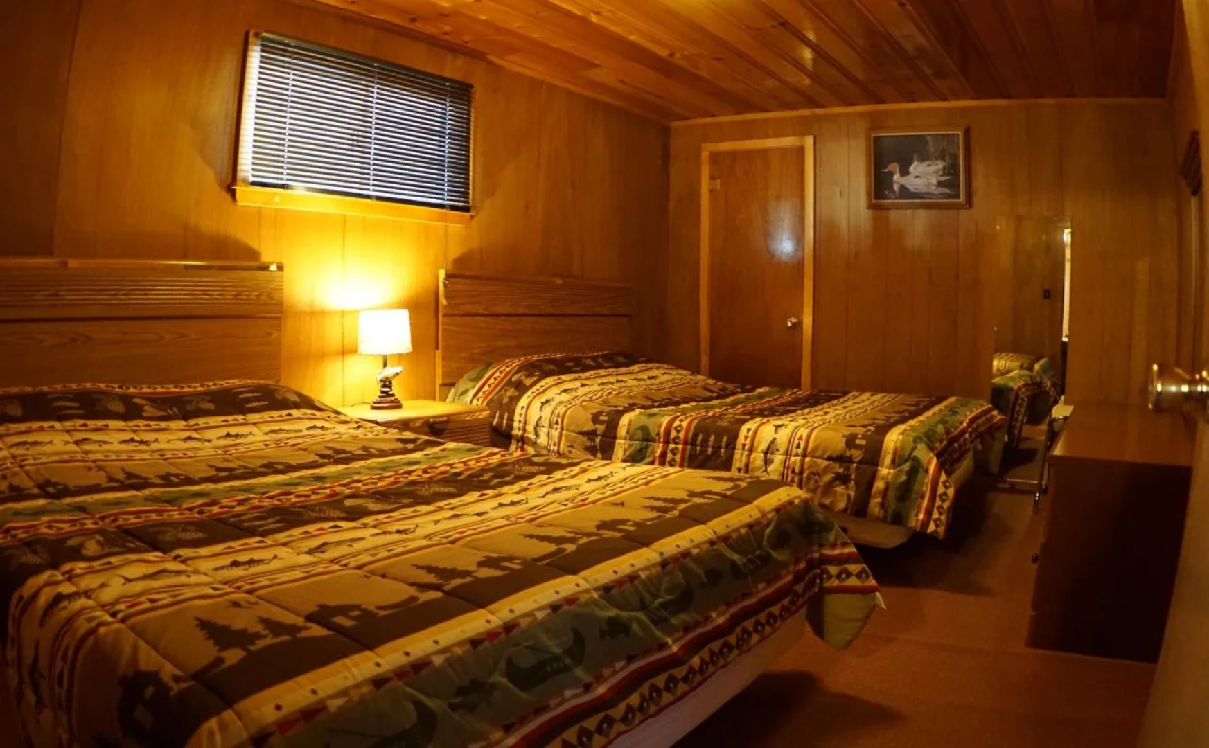 Eagle Nest Fly Shack and Lodge