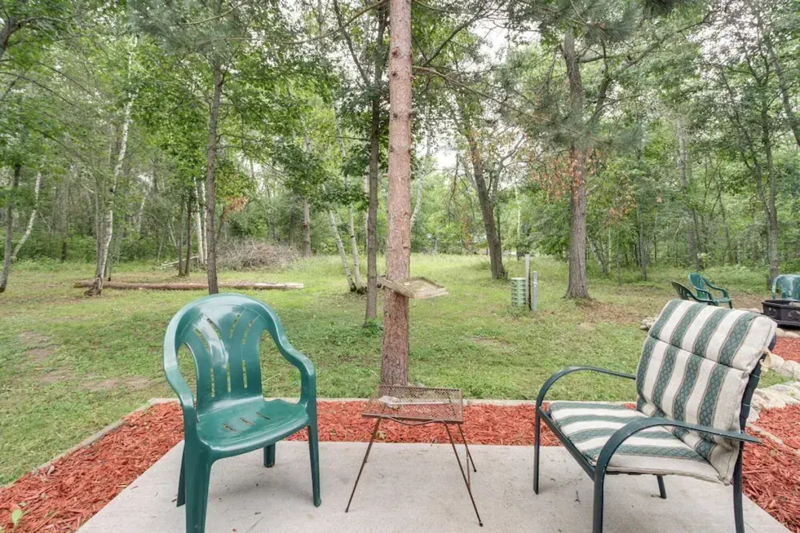 Pequot Lakes Vacation Rental w/ Patio & Fire Pit