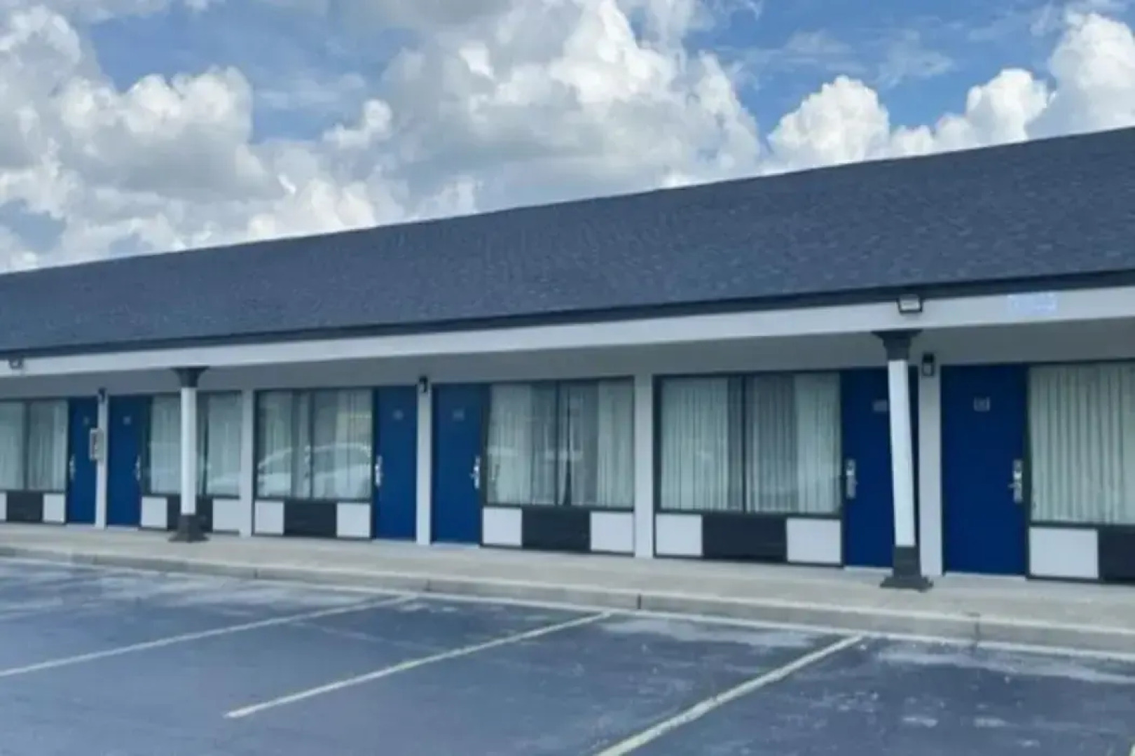 Studio 6 Suites Hinesville, GA