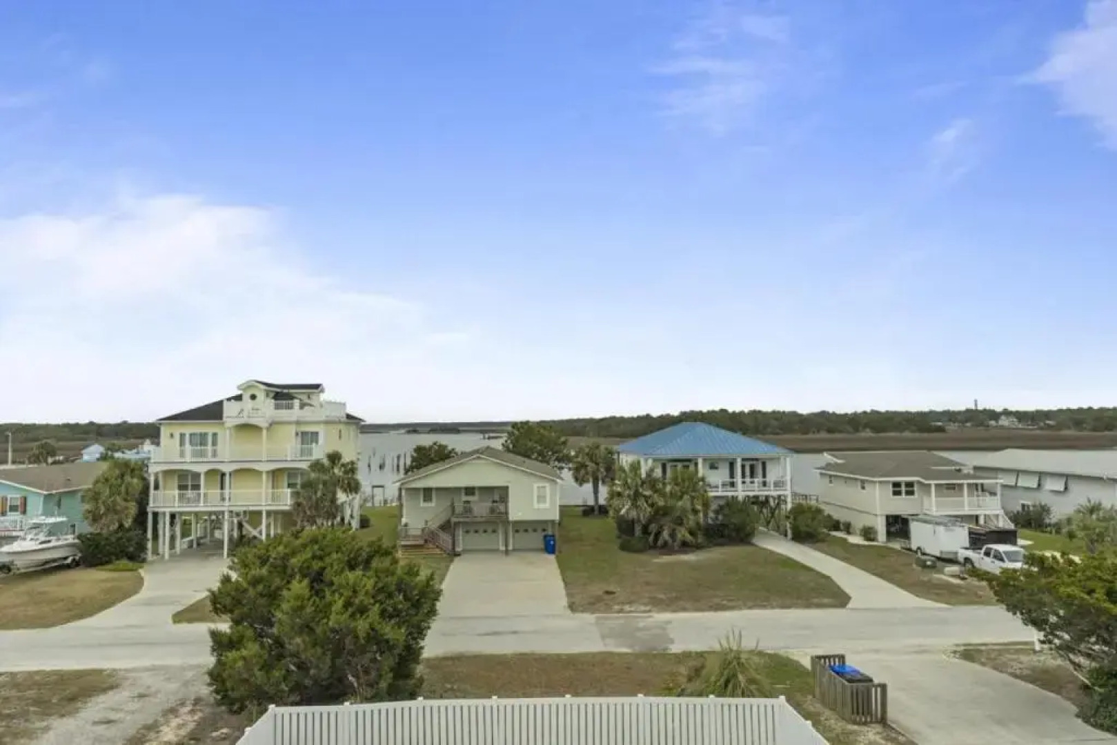 Coast is Clear by Oak Island Accommodations