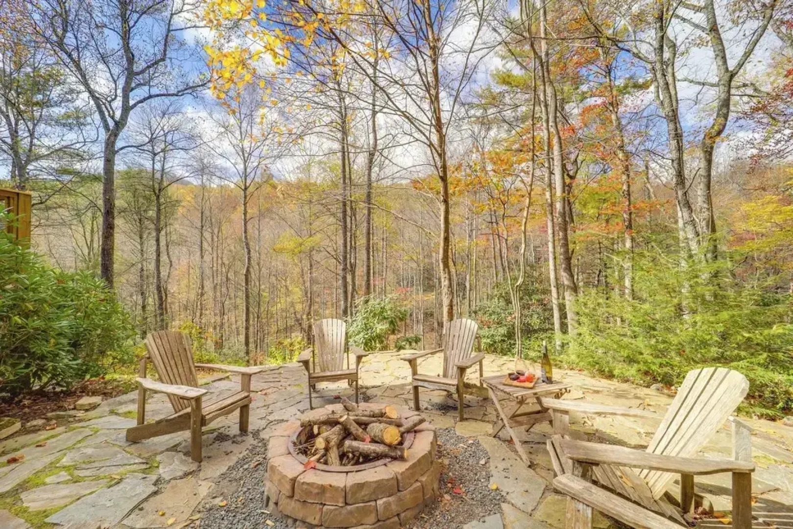 Cabin on 22 Acres w/ Patio - 3 Mi to Blowing Rock!