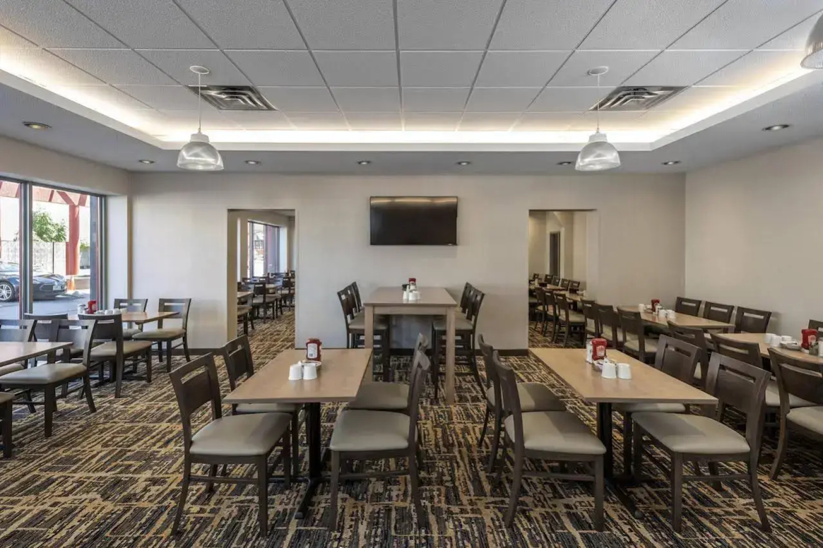 Fairfield by Marriott Niagara Falls, Canada