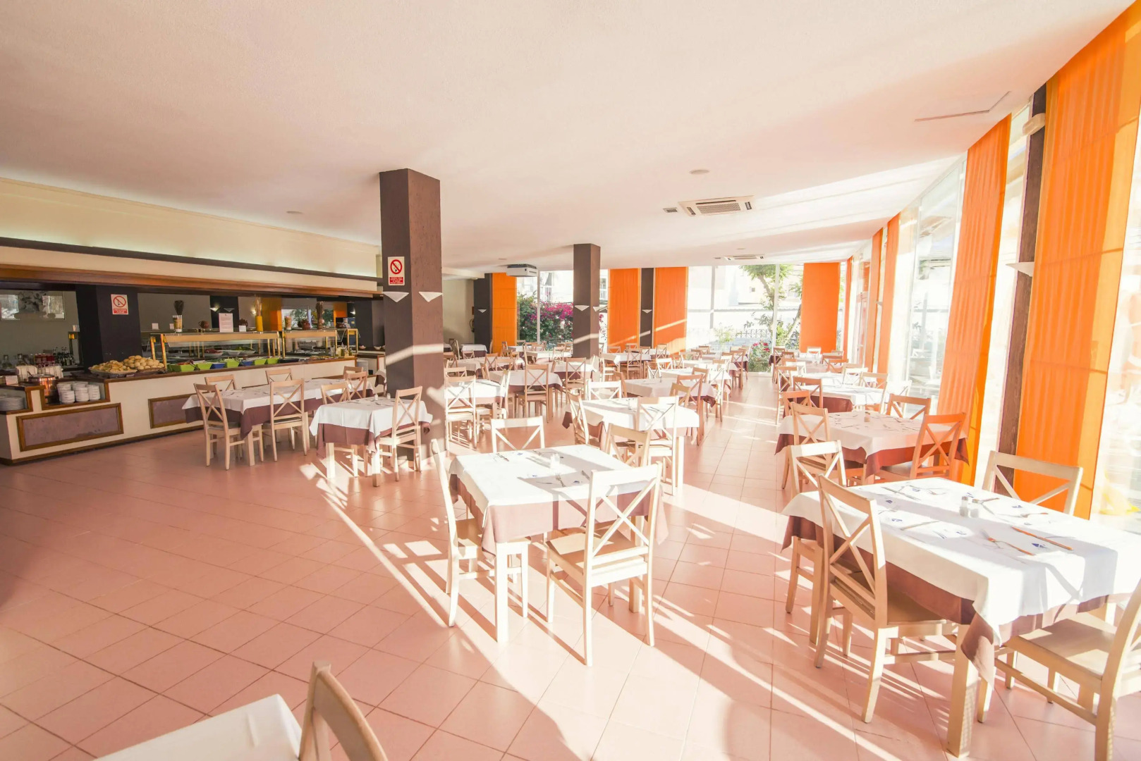 azuLine Hotel Pacific