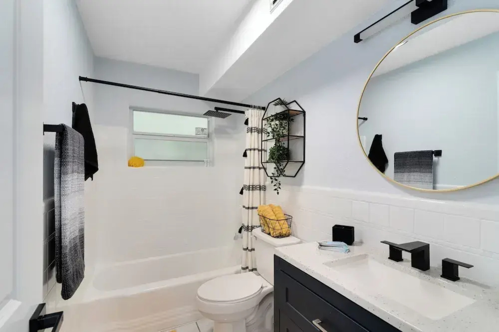 Ocean Harbour Apartment Homes