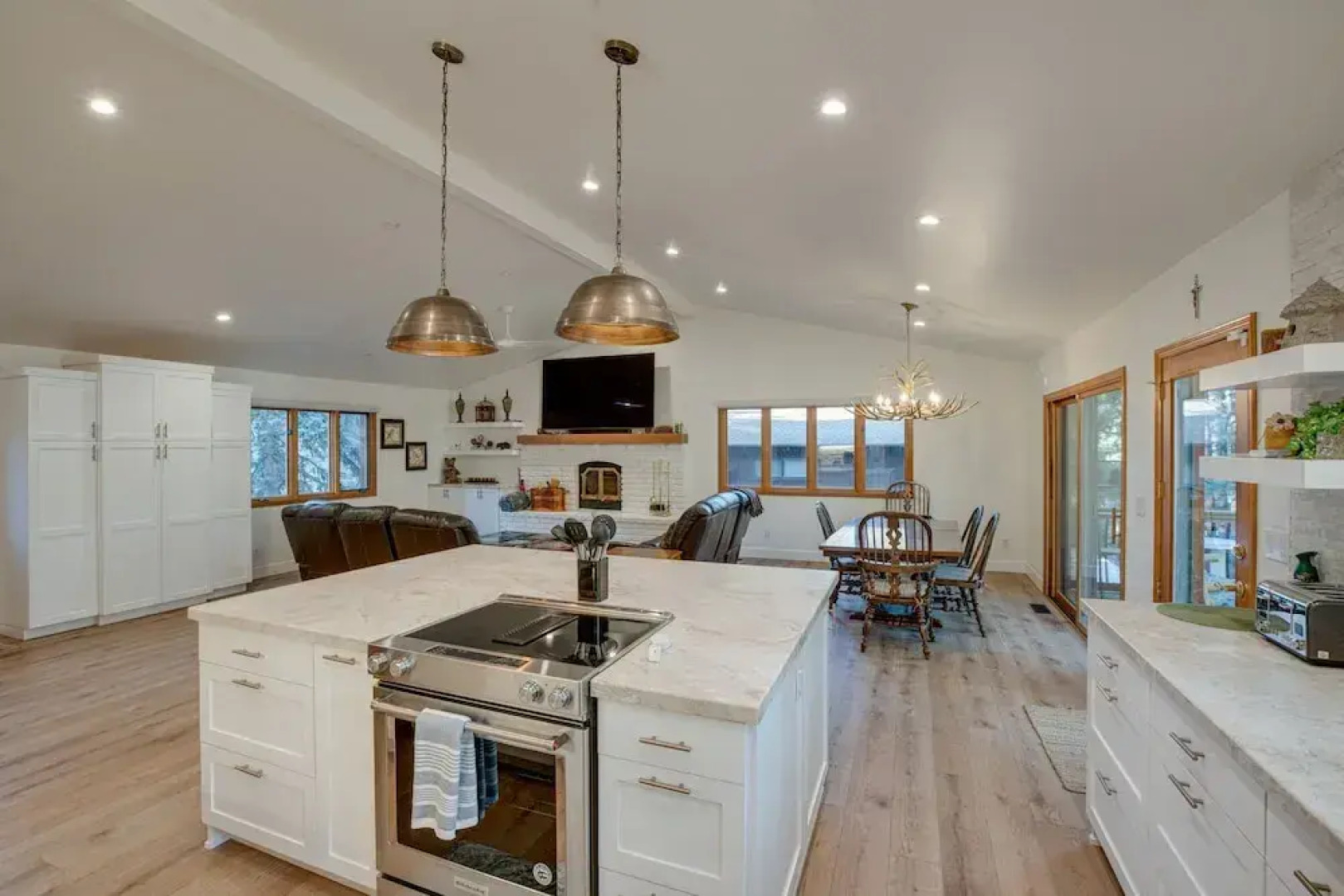 Close to Trails: Family-friendly Stateline Home!