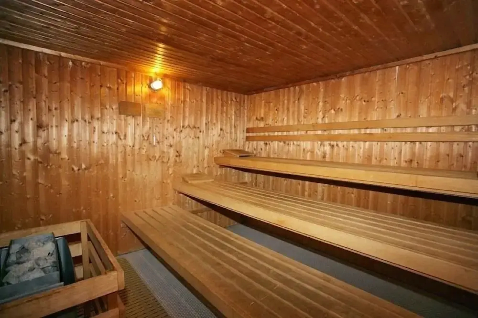 Stargaze Forum Hotel