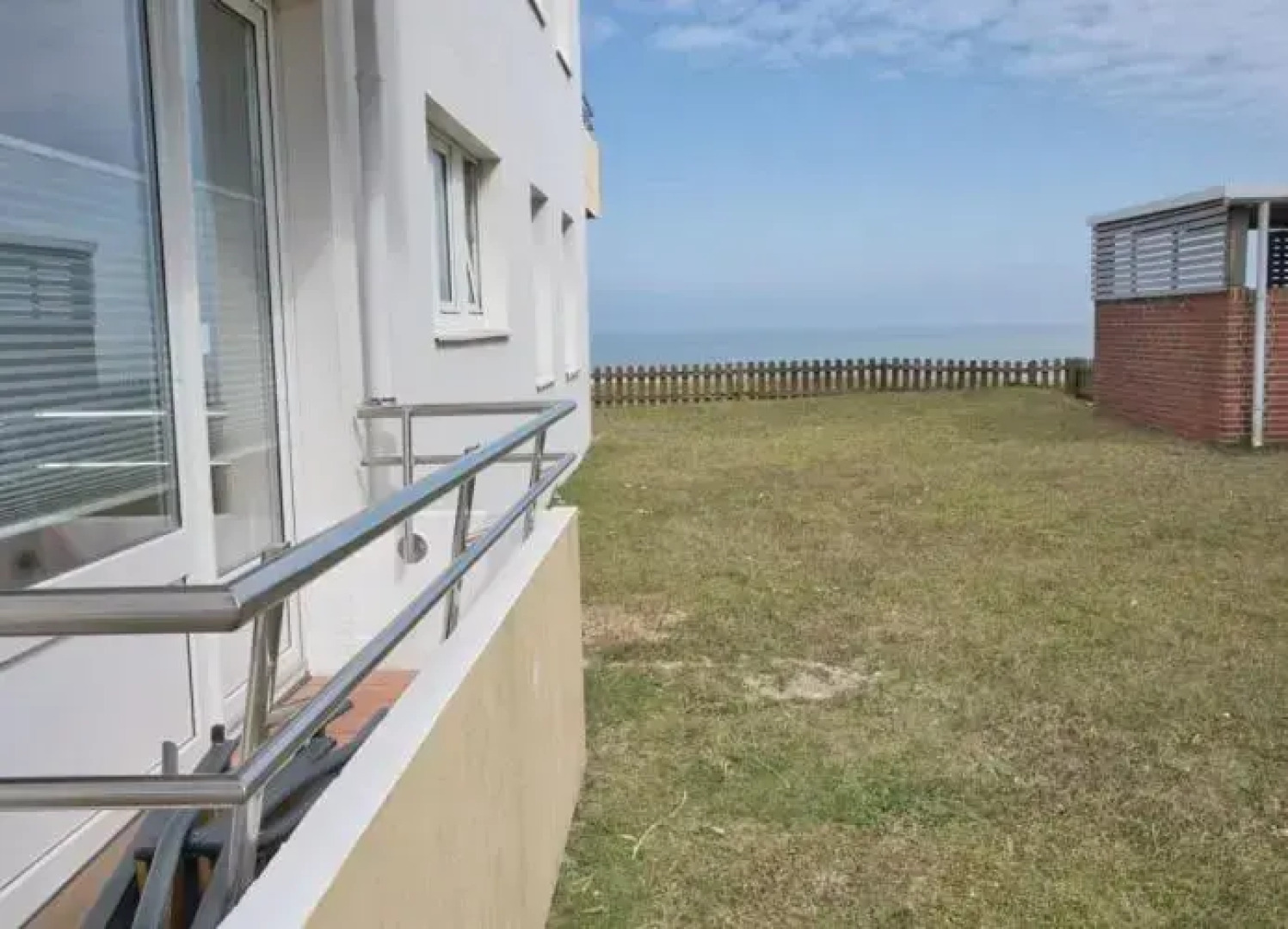 Strand-Zeit - ein Steinwurf zum Meer