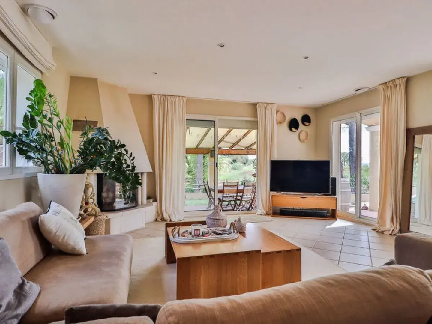 House La pinède THEZAN LES BEZIERS