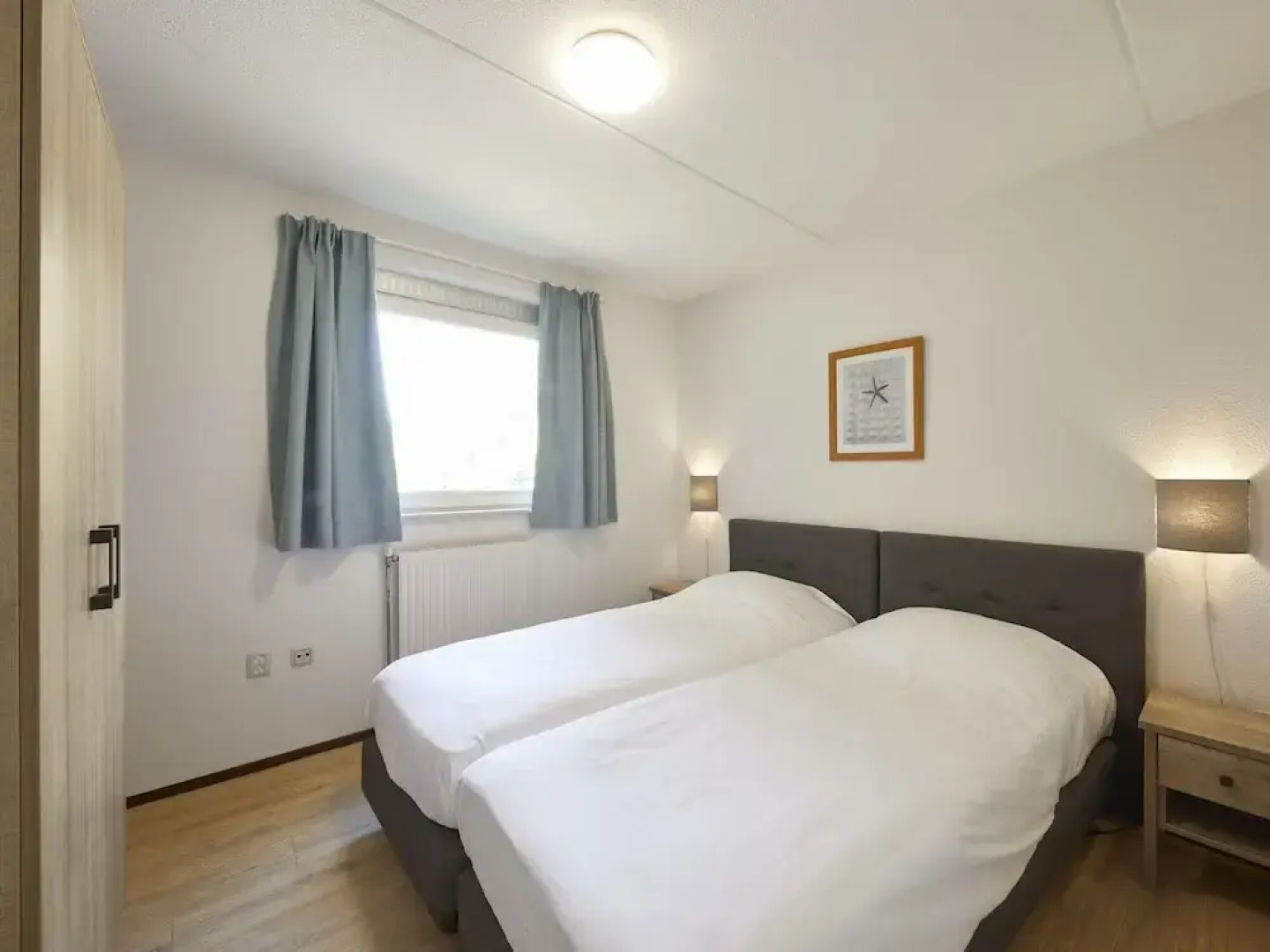 Villa in Kijkduin Near North Sea Beach