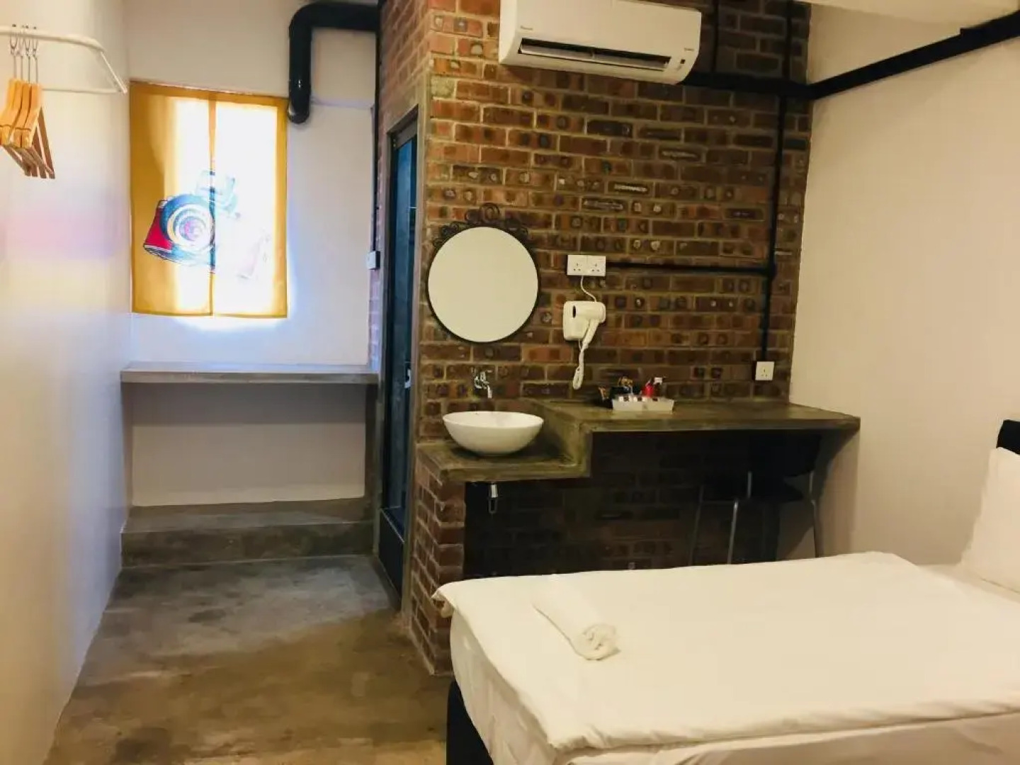 Suite 18 Boutique Hotel - Hostel