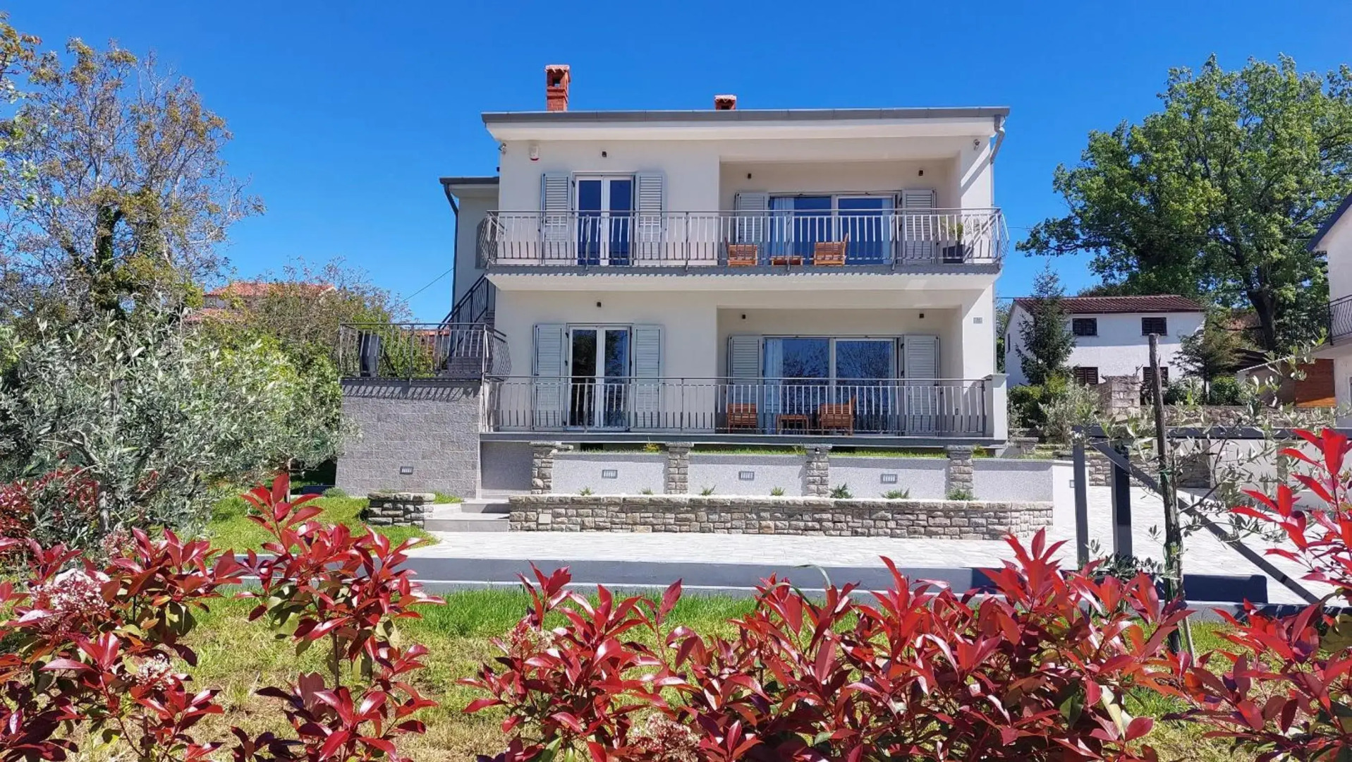 Villa Amoena with pool and sauna near Novigrad