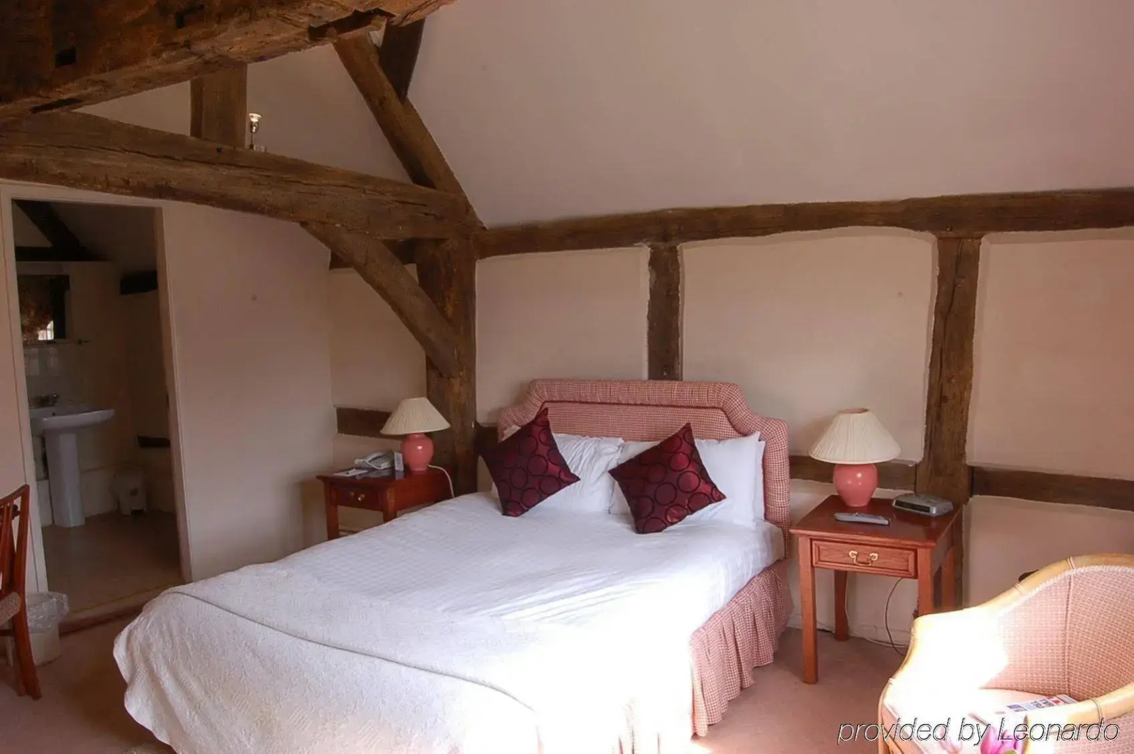 Kings Court Hotel, BW Signature Collection