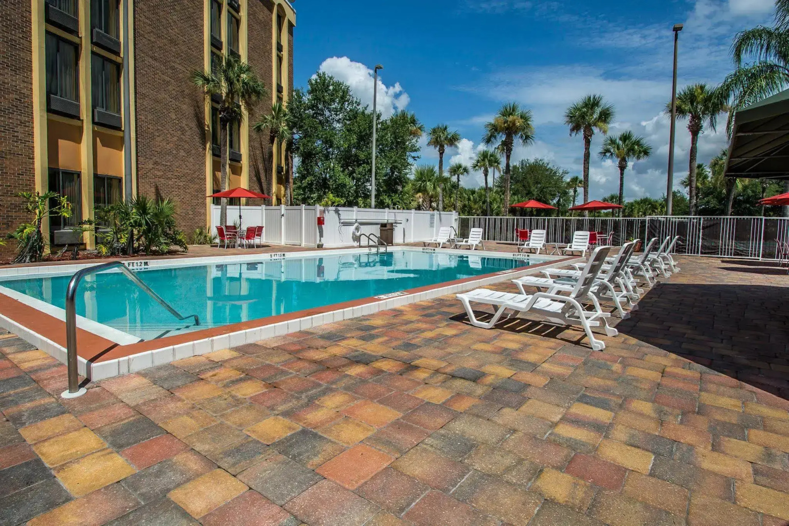 Comfort Inn & Suites Kissimmee by the Parks