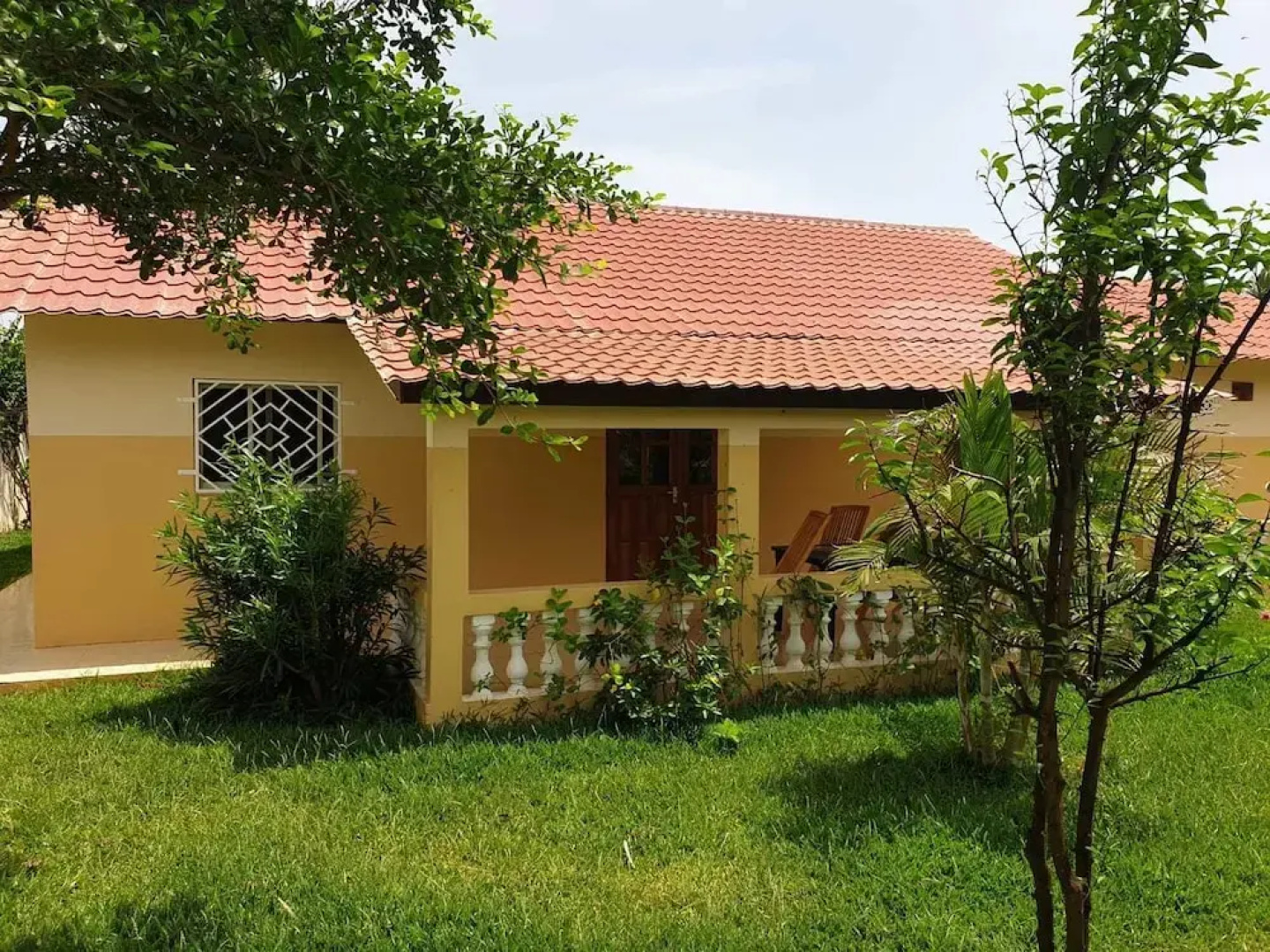 Kunta Kinteh Beach Complex