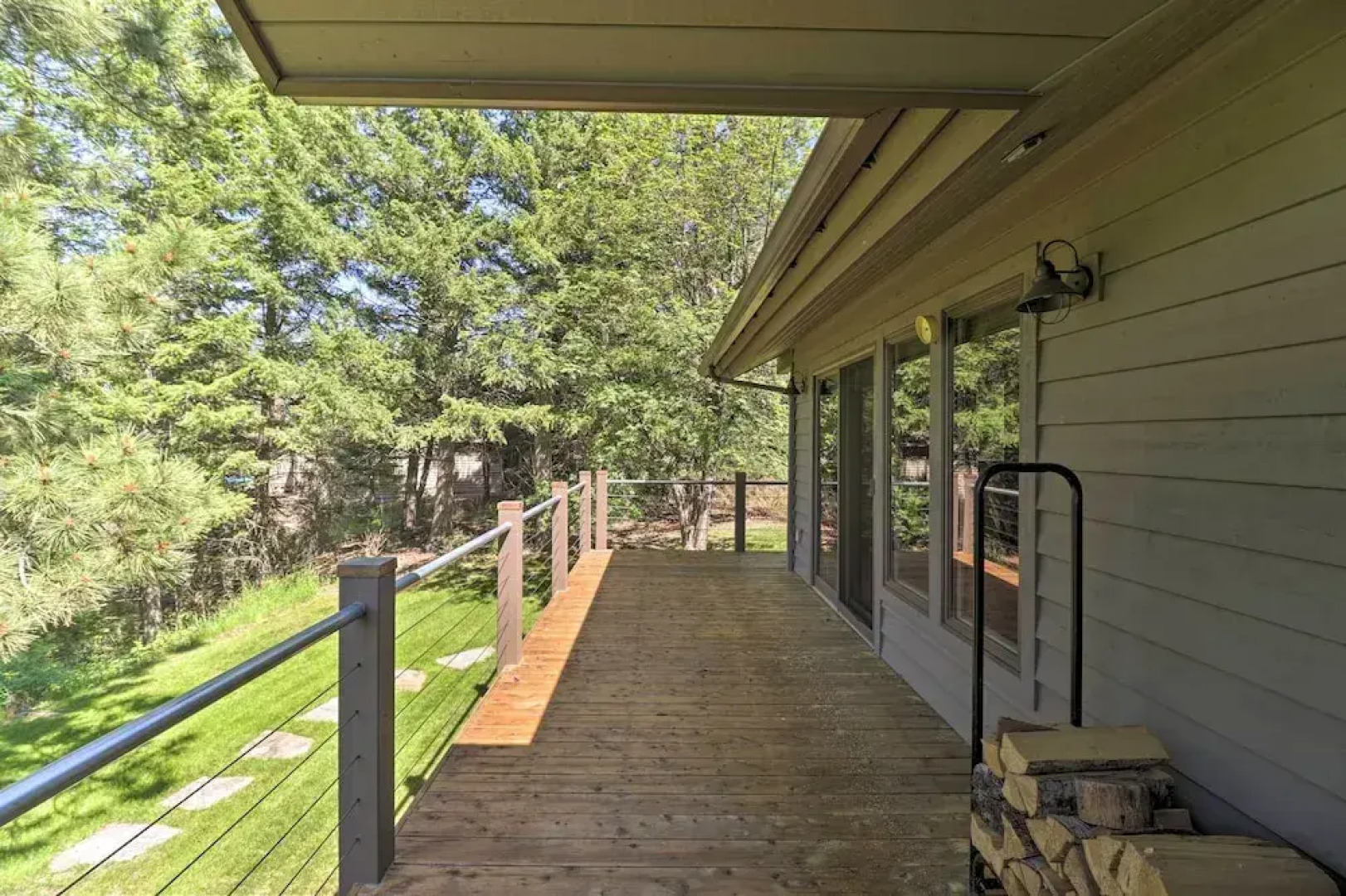 West Glacier Home w/ Majestic Mountain Views!