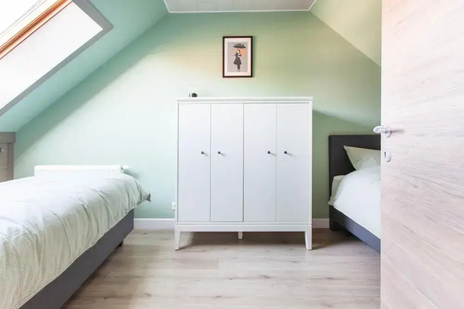 Cozy Ostend Home Tin Tin la Mer Near Beach