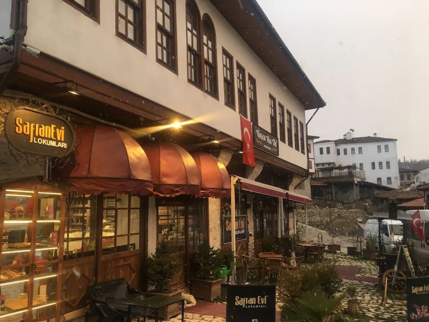 Kuscu Han Otel