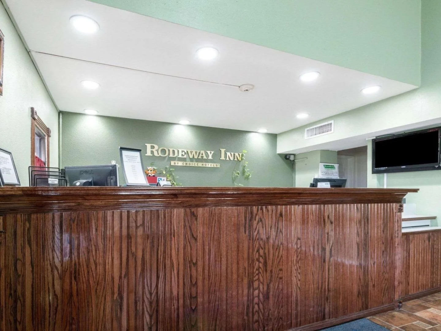 Rodeway Inn Corpus Christi