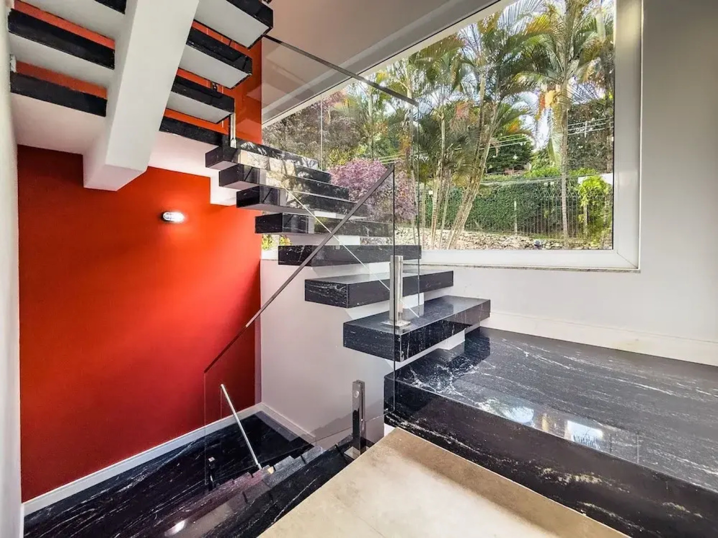 Luxo e segurança - 30 minutos de SP