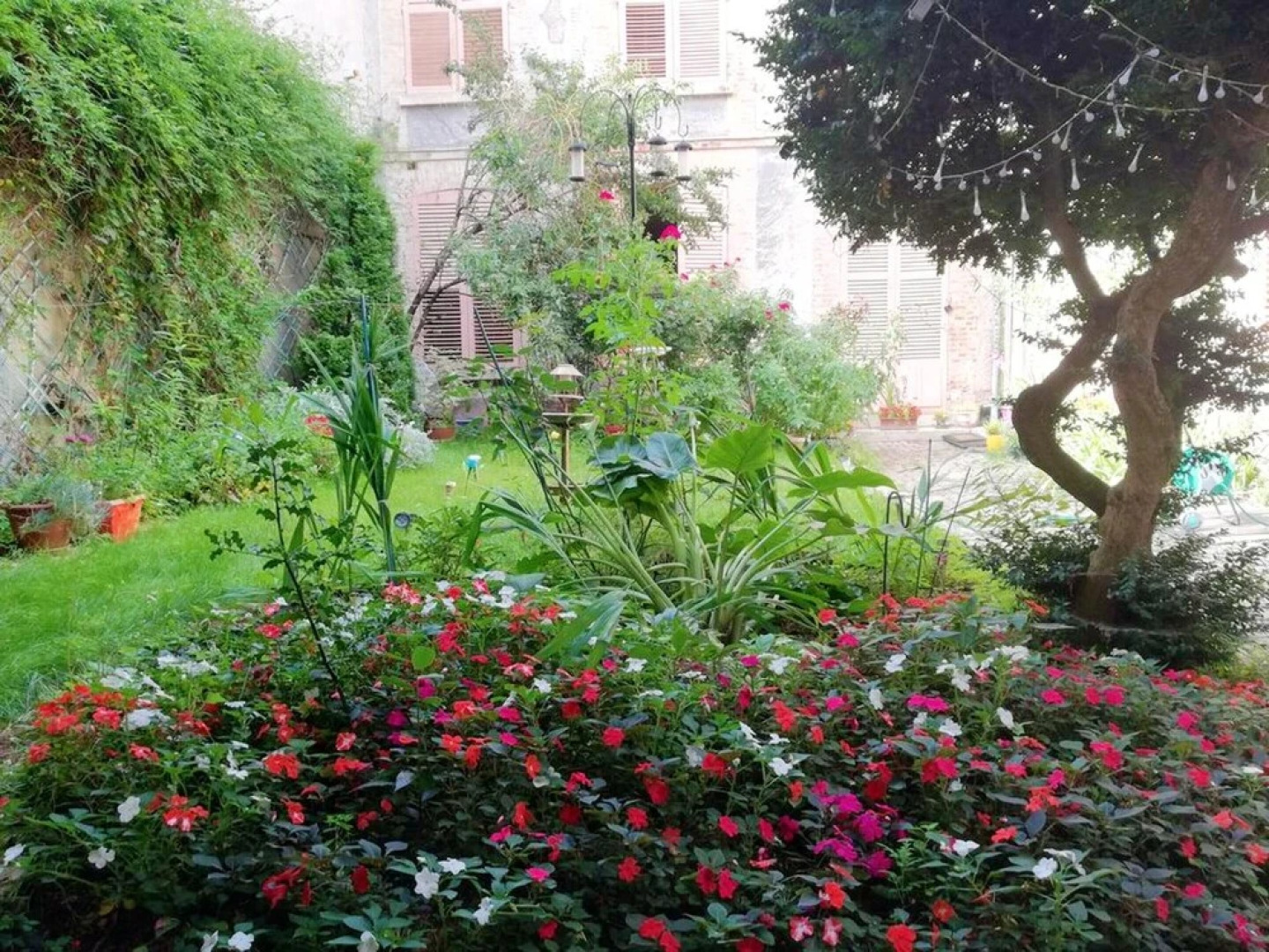 Apartment With one Bedroom in Sens, With Enclosed Garden and Wifi