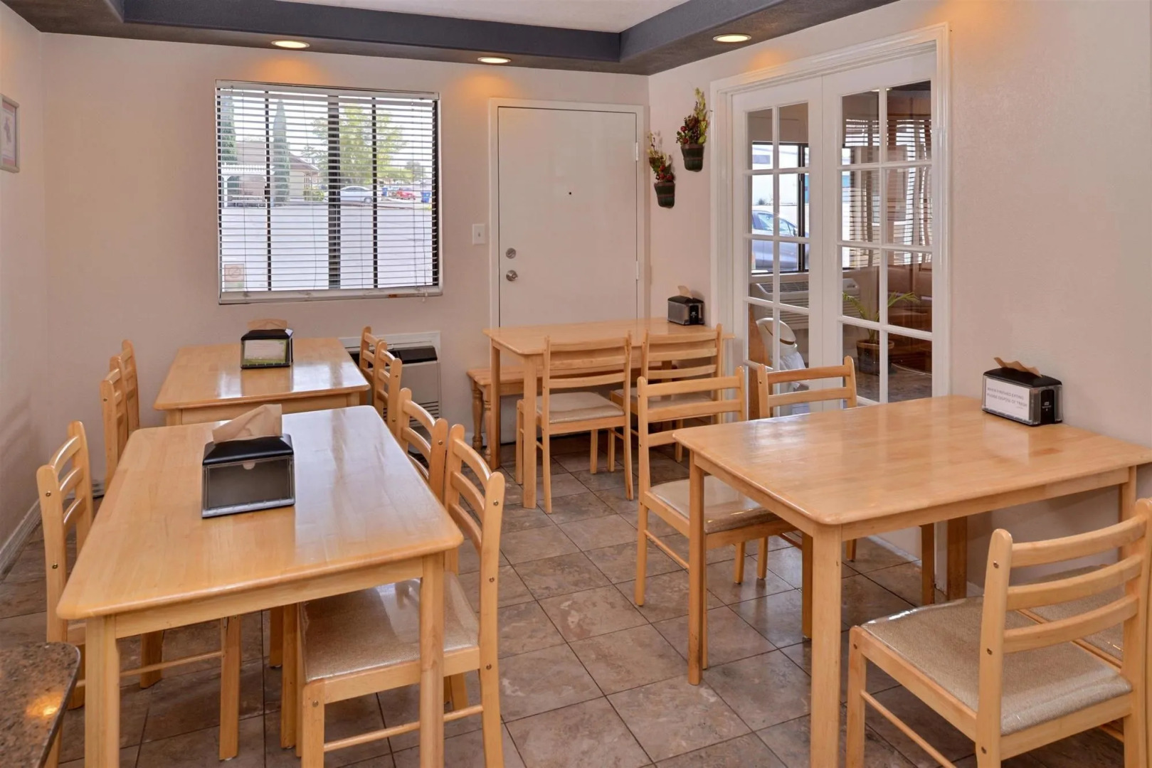 Americas Best Value Inn - Page