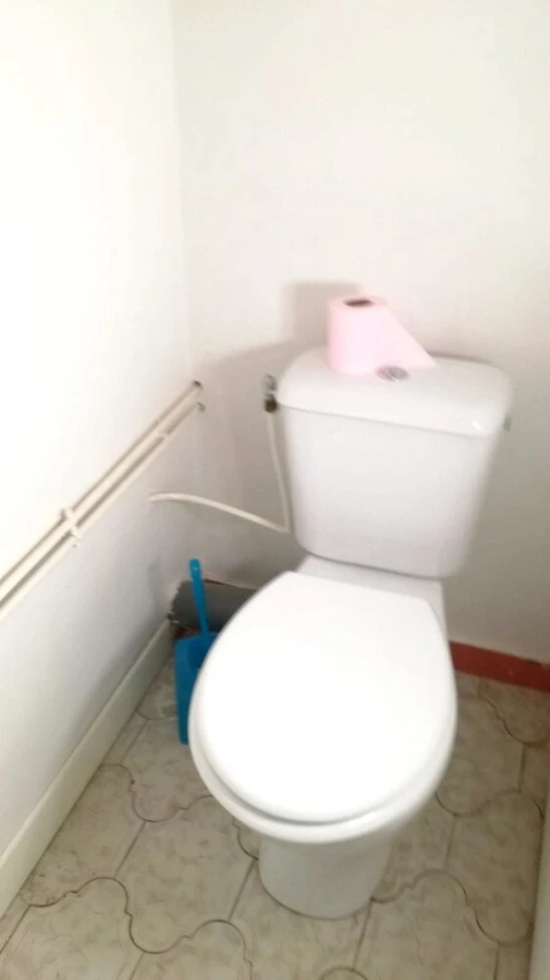 Apartment With one Bedroom in Saint-laurent-des-arbres, With Enclosed