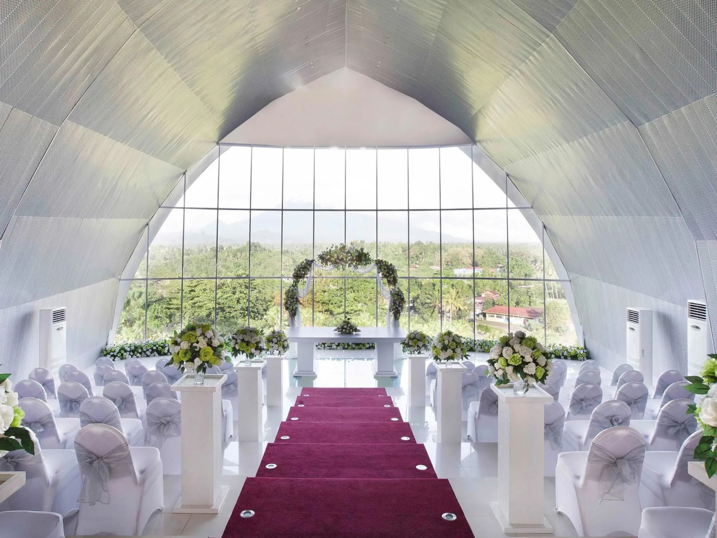 Novotel Manado Golf Resort & Convention Center