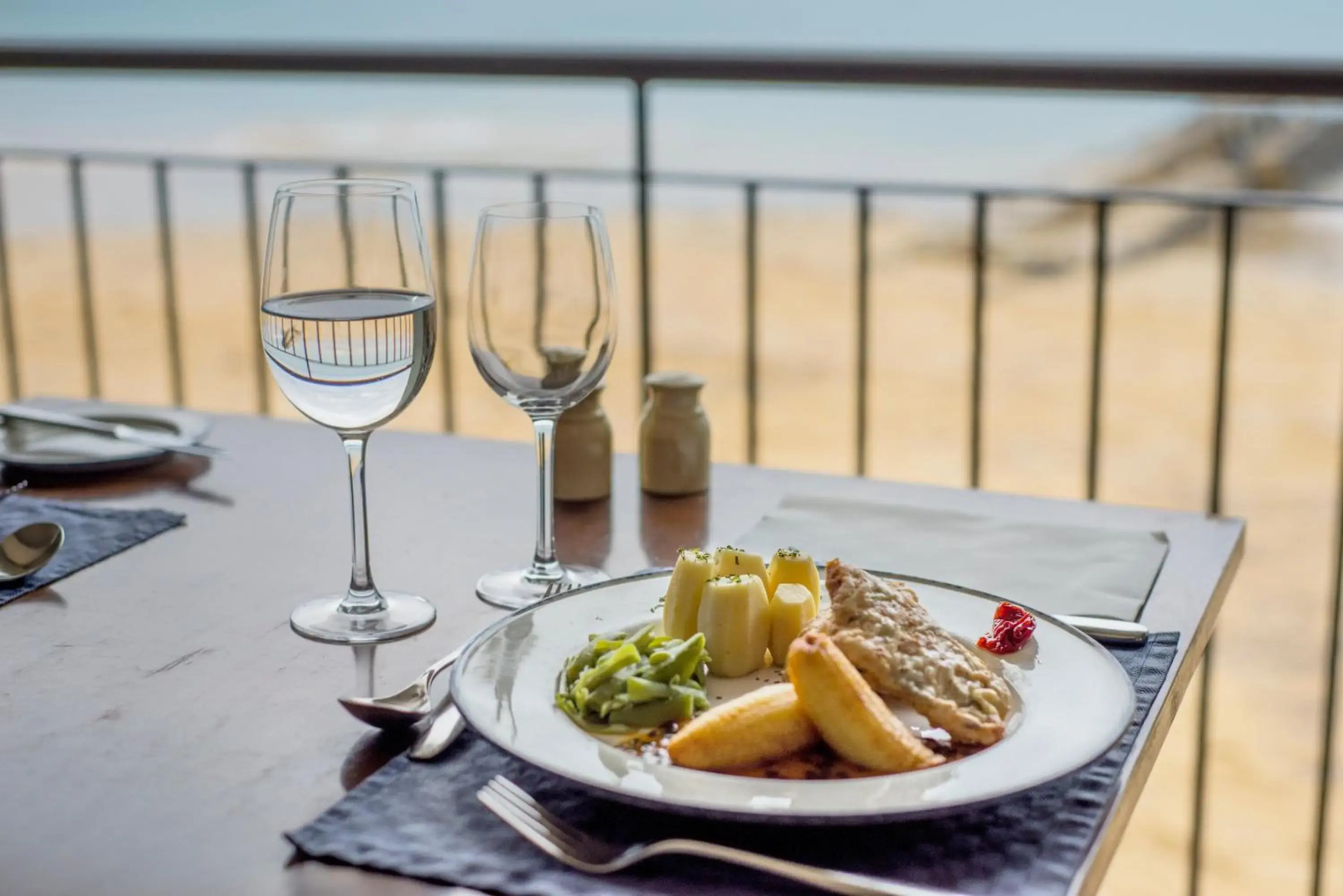 Отель Torre Praia Hotel