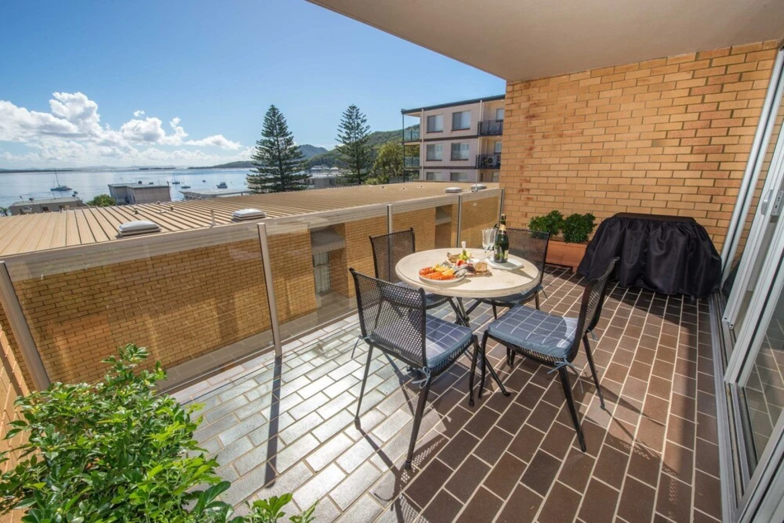 The Crest Unit 7 - Shoal Bay