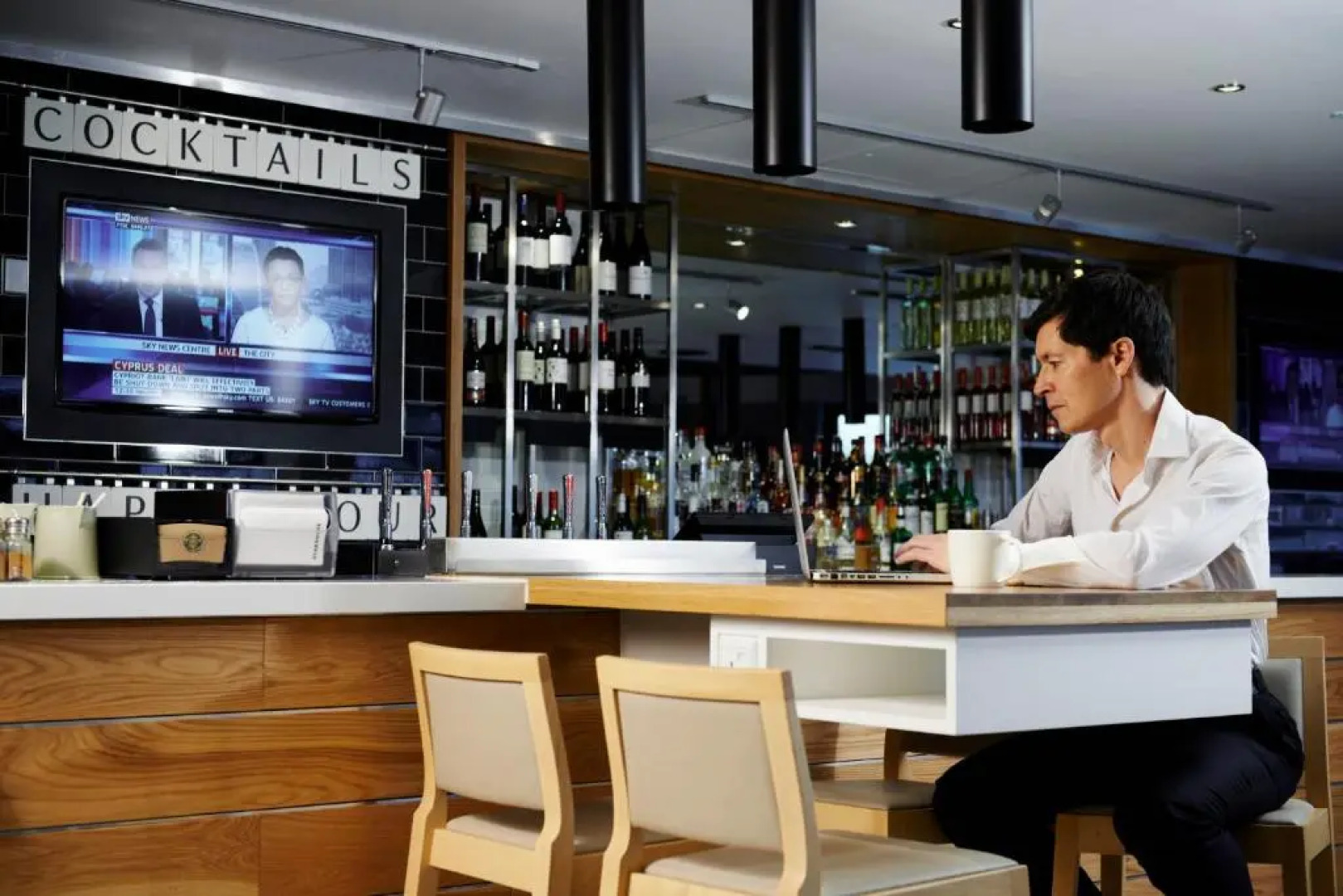 Holiday Inn London Brentford Lock by IHG